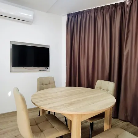 Cabacum Pleasure Beachfront - 50m To And Pool *